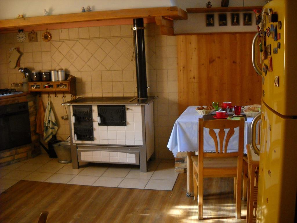 B&B Artemia Trento Luaran gambar