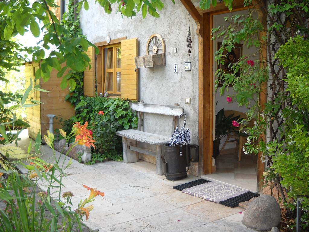 B&B Artemia Trento Luaran gambar
